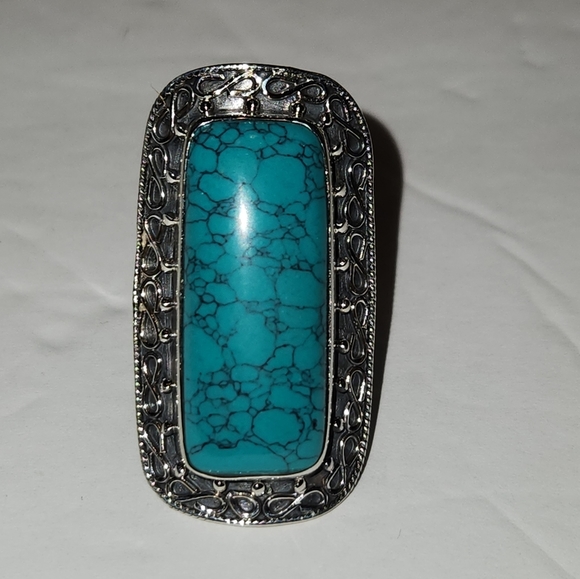 Sterling Silver Intricate Artistry Oval set Ring- Size 9.5 - Picture 1 of 8